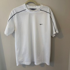 Nike Mens XL White Athletic T-Shirt Embroidered Swoosh Black Piping RN56323