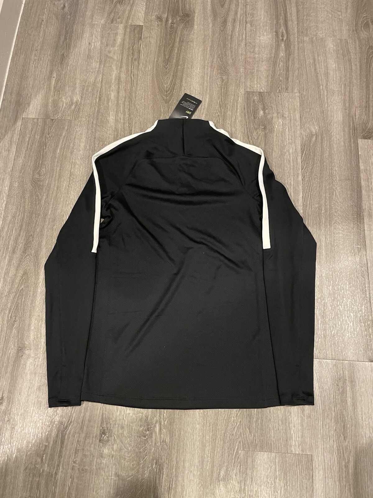 Nike Quarter Zip Long Sleeve Size Small gallery