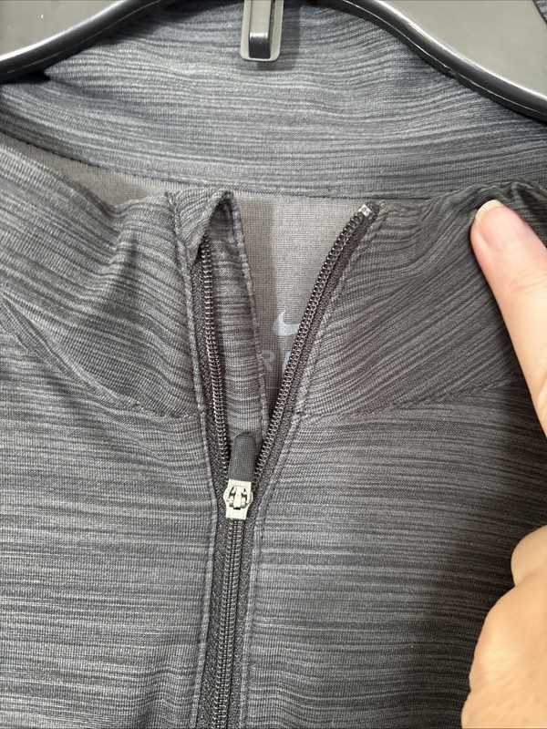 Nike Dri-Fit Men’s XL 1/4 Zip Heather Dark Gray Training Pullover gallery