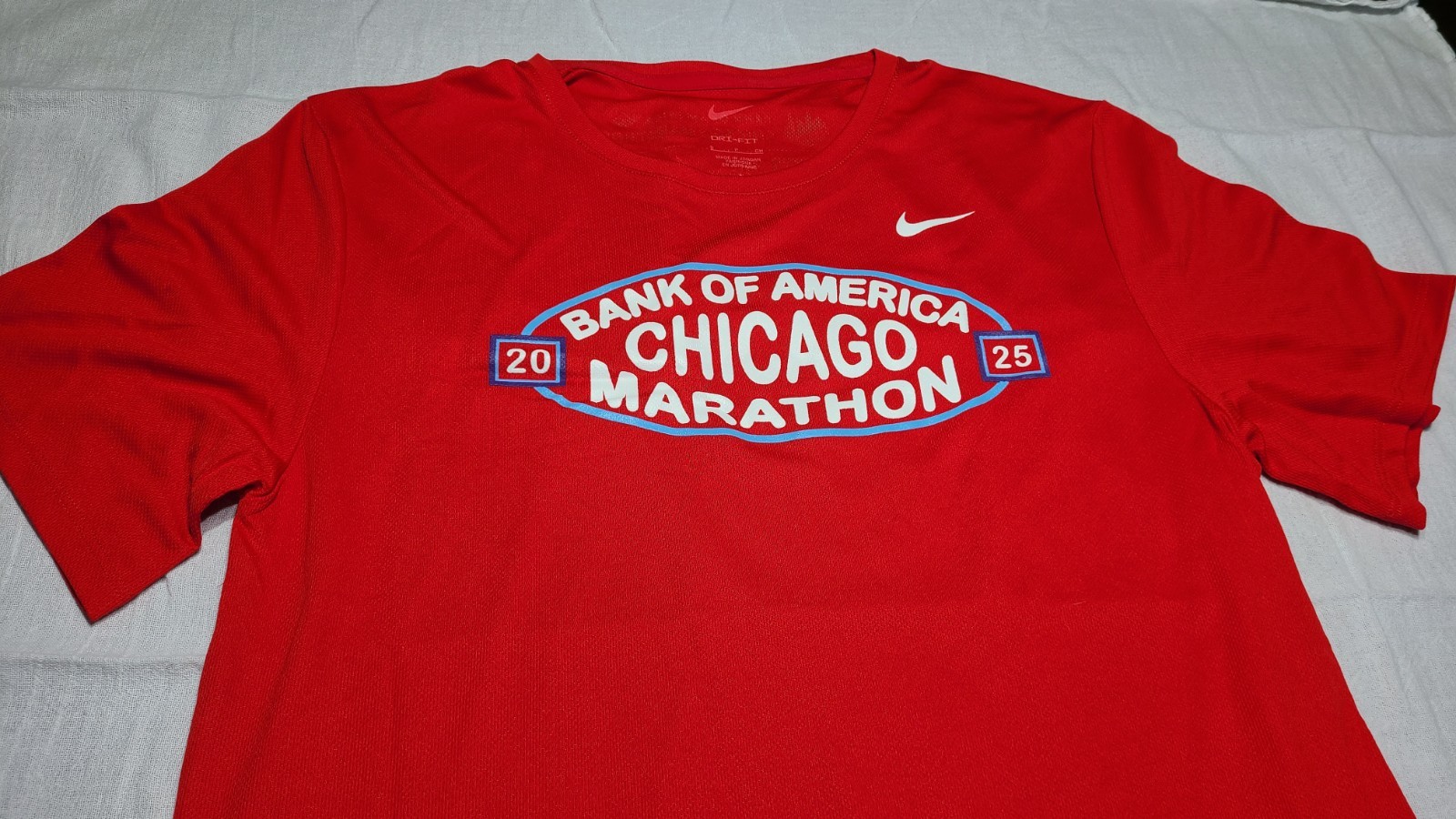 Chicago Marathon 2025 Official Nike Shirt (Men's Small) gallery