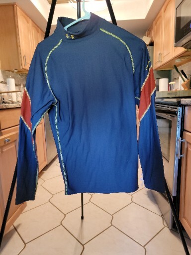 Under Armour Large Fitted Heat Gear Dark Gray and Orange Long Sleeve Shirt gallery