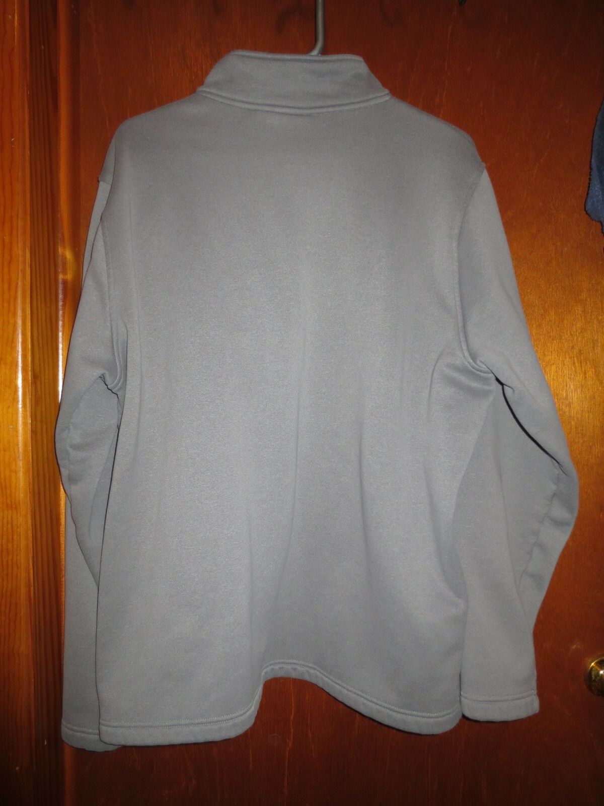 Men's Under Armour Loose Active wear Gray Fleece Lined 1/4 Zip Top size XL EUC gallery