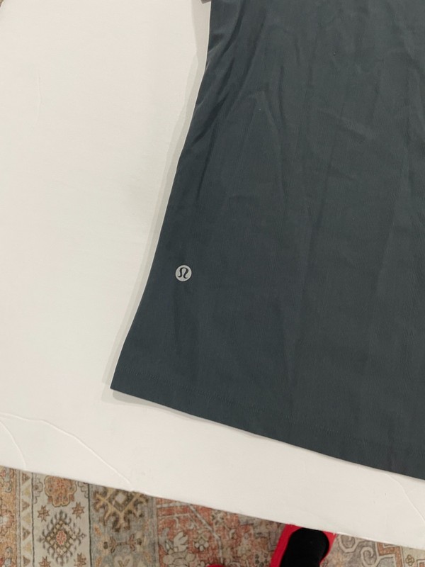 Lululemon Evolution Polo Technical Sweat-wicking Fabric Men's Medium Dark Blue gallery