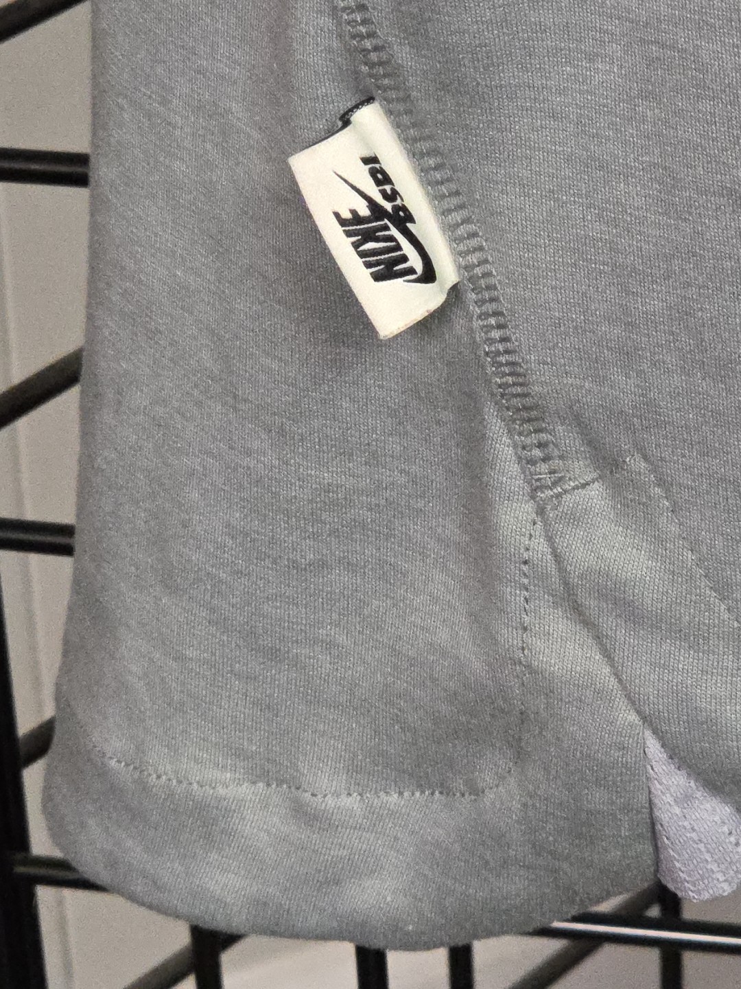 Nike BSBL Men’s M Medium 3/4 Sleeve Pullover Baseball Warm-Up Batting Shirt gallery