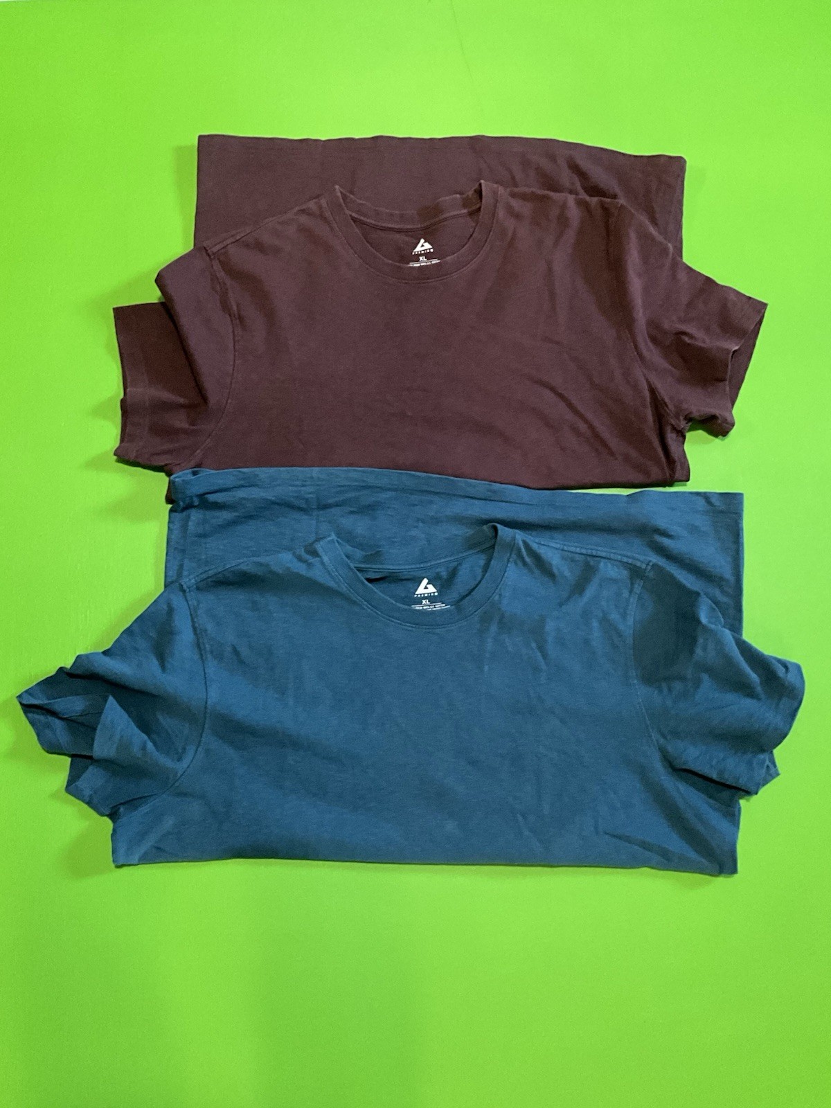 American Giant Men’s Crew T Shirts Lot Of 2 Blue Maroon Size XL gallery