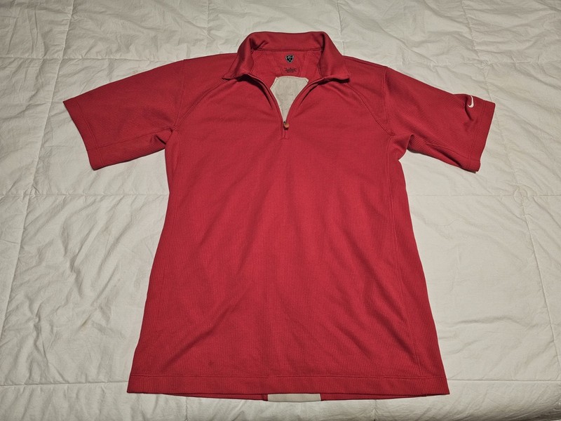 Nike Fit Dry 1/4 Zip Peformance Shirt Size Men's Medium gallery