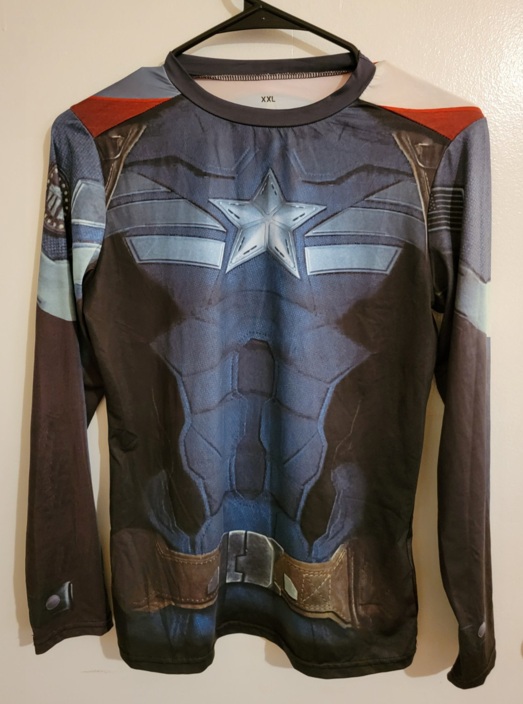 Cody Lundin Young Men's Size XXL Captain America Print Long Sleeve Marvel Shirt gallery