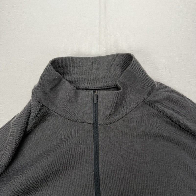 Icebreaker Merino 260 Men's Size Large Grey 100% Wool 1/4 Zip Base Layer Jumper gallery