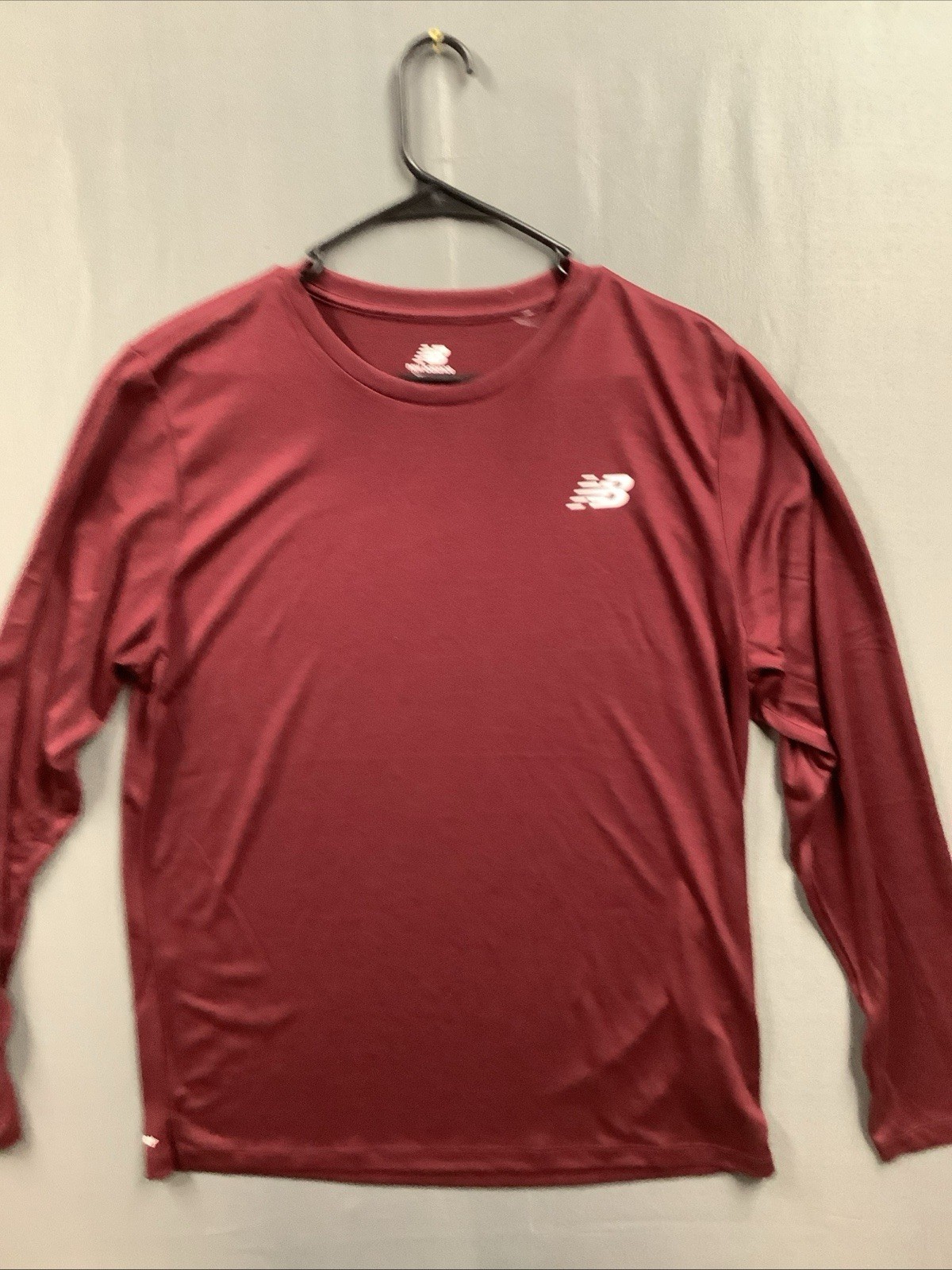 New Balance Shirt Mens Large Long Sleeve Athletic Performance Training gallery