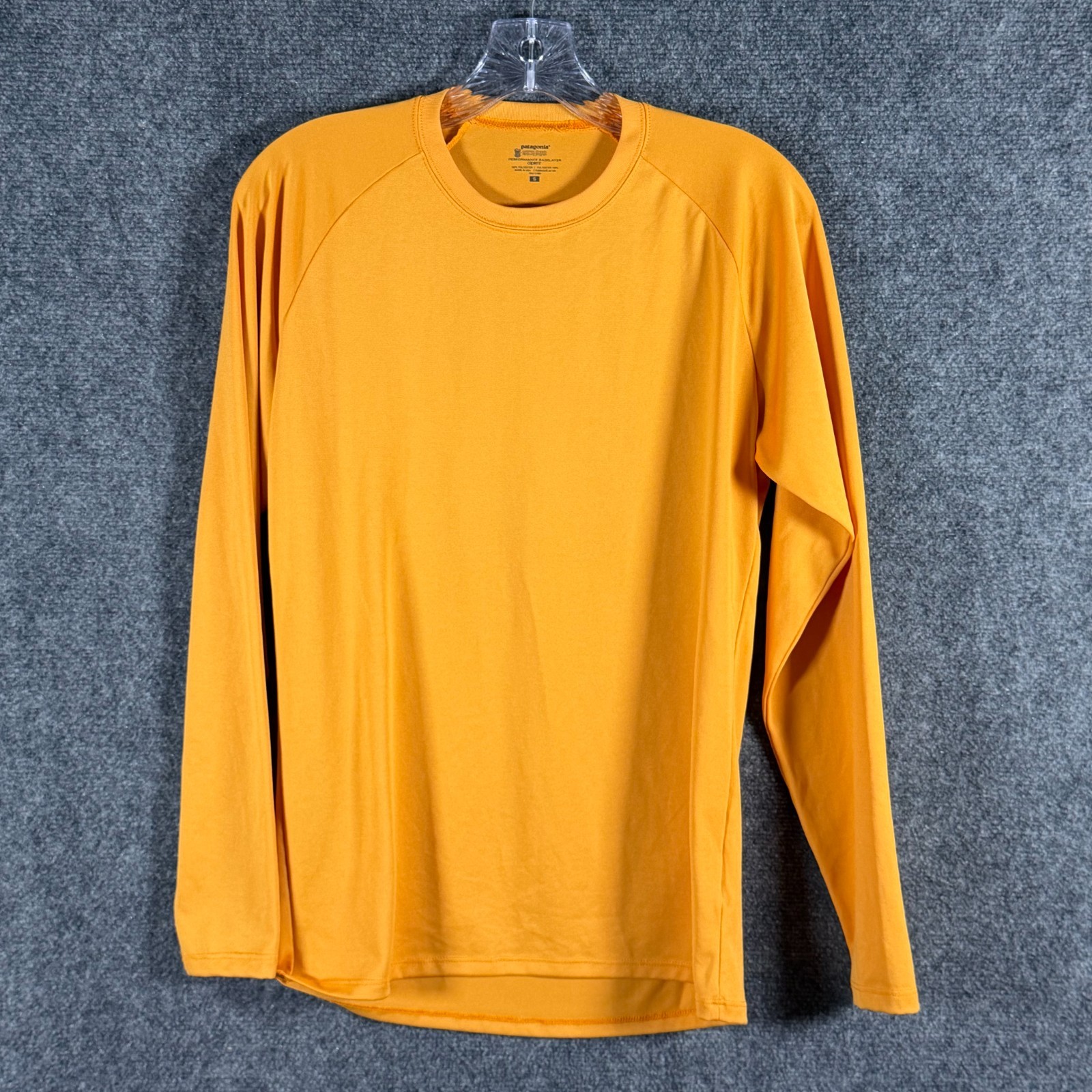 Patagonia Capilene Performance Baselayer Shirt Mens S Yellow LS Made In USA gallery