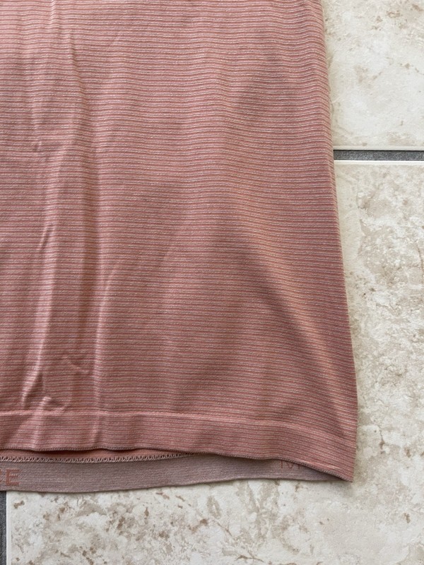 Lululemon Metal Vent Tech Men’s Short Sleeve Orange Medium Running Gym Exercise gallery