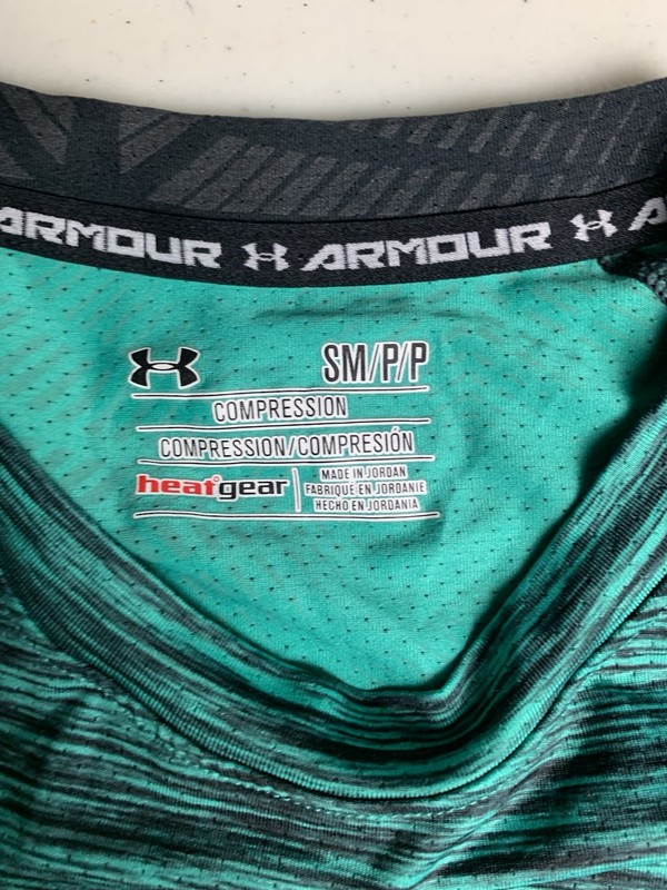 Under Armour Men's Compression Heat Gear Shirt Green And Black Size Small S gallery