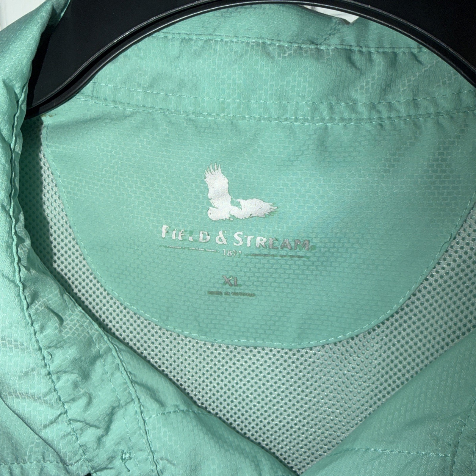 Field & Stream XL Short Sleeve Button Down Quick Dry Fishing Shirt,Mint Beater gallery