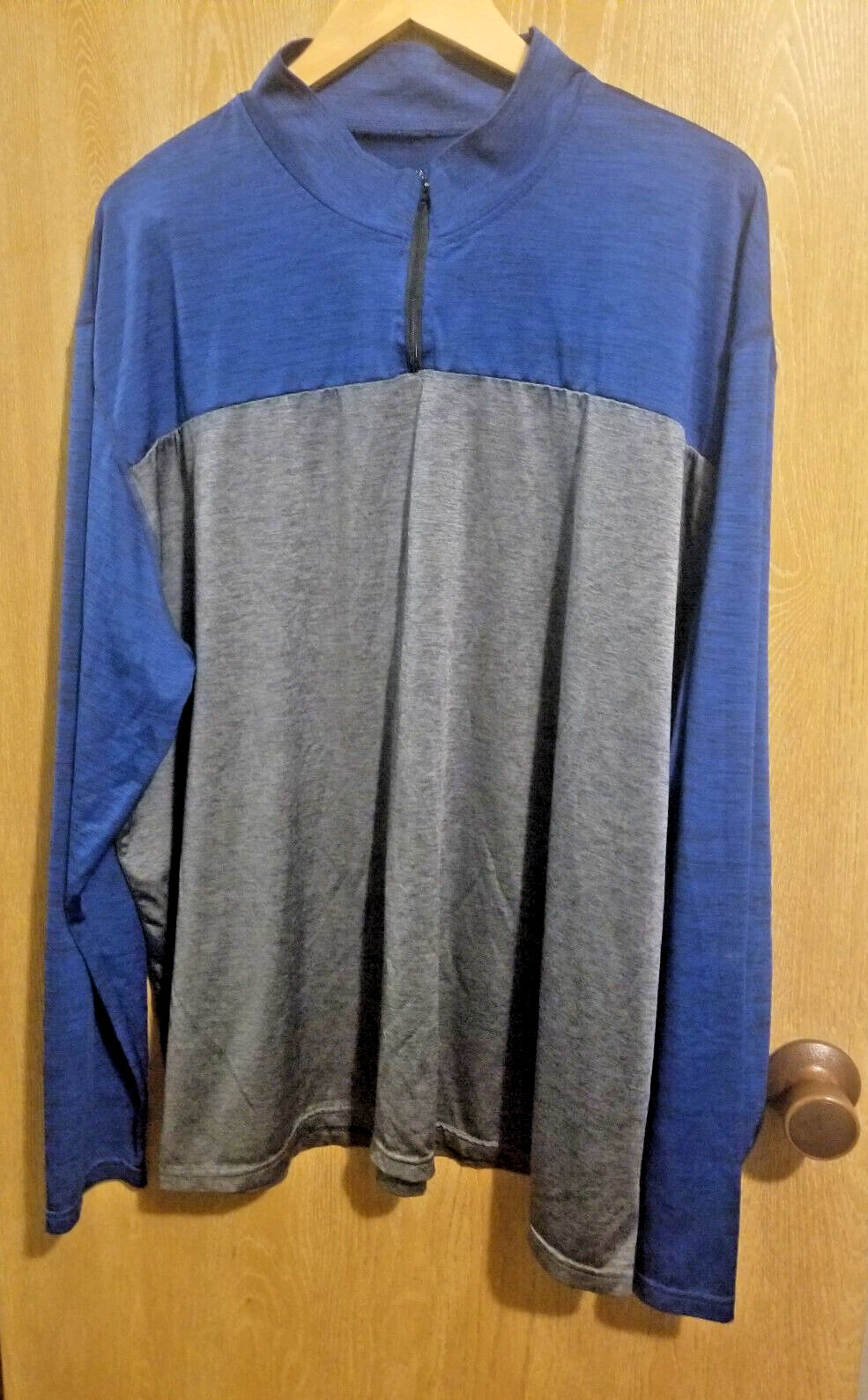 Real Essentials Men's Shirt Quarter Zip Size 3XL Blue and Gray Athletic Wear gallery