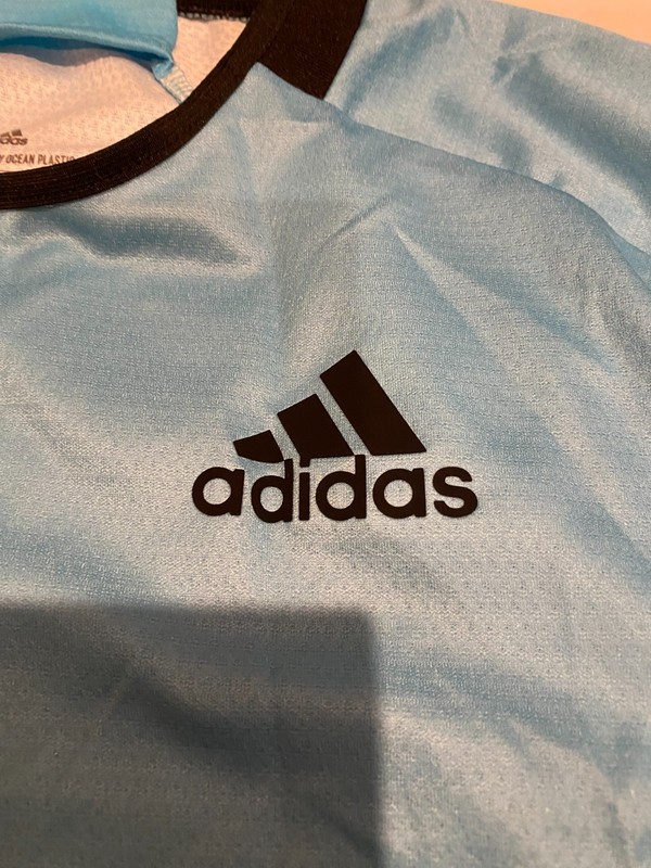 ADIDAS MEN SHIRT XS Extra Small HT3528 White Bright Cyan multi Tennis WC Tee gallery