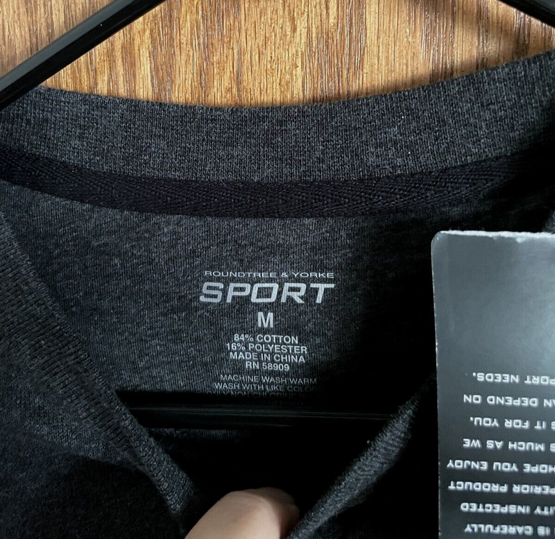 Roundtree & Yorke Black Sport Pullover Sweatshirt Long Sleeves Men's Sz Med NWT gallery
