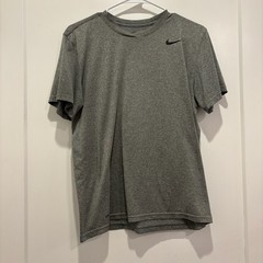 Nike Dri-FIT Mens Medium Gray Heather Short Sleeve Athletic Training T-Shirt