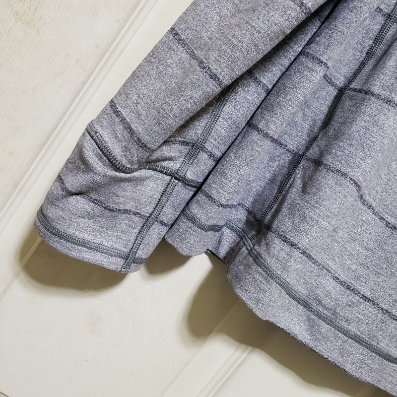 Lululemon Sweater Mens Small Grey Preformance Pullover Stretch Shirt Thumbholes gallery