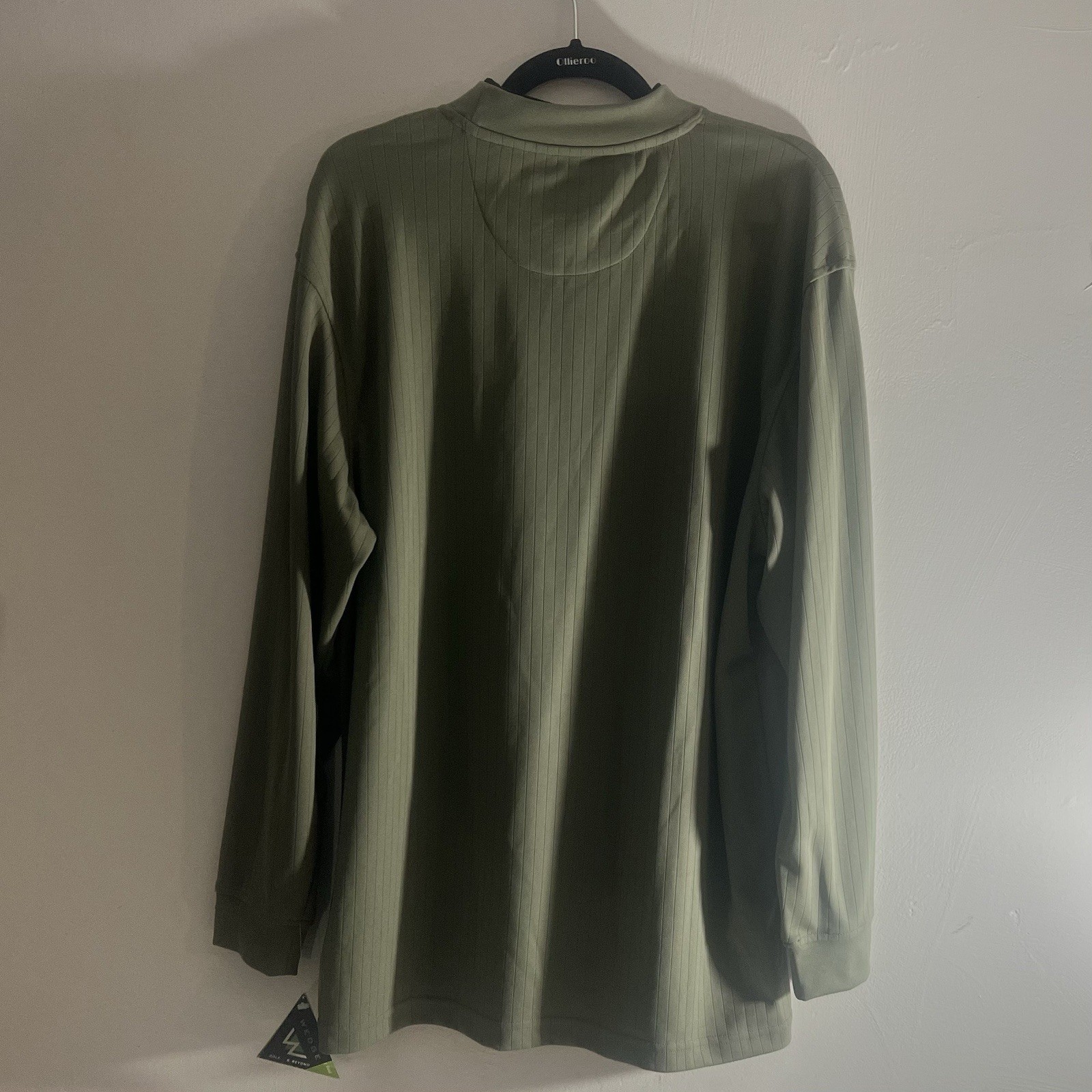 Long Sleeve Performance Pullover Shirt Size M Mock Neck gallery