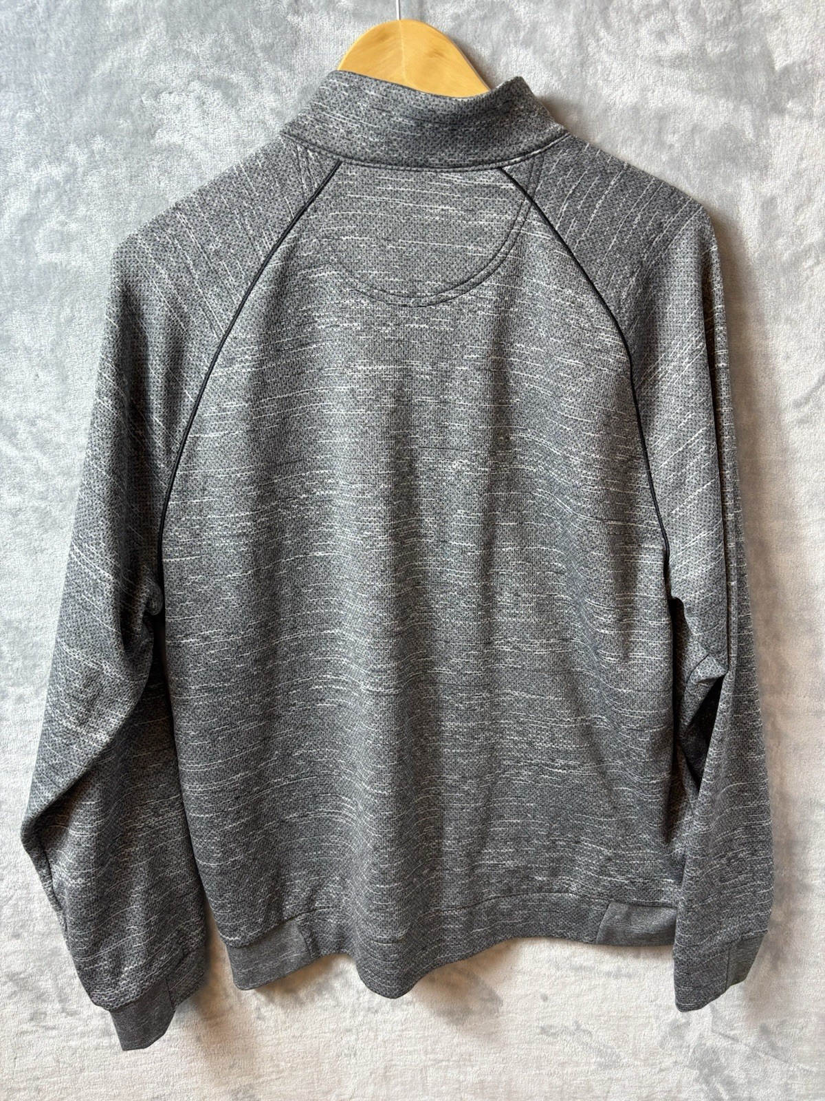 Greg Norman Quarter Zip Men’s Pullover Size L Gray Golf Long Sleeve Casual gallery