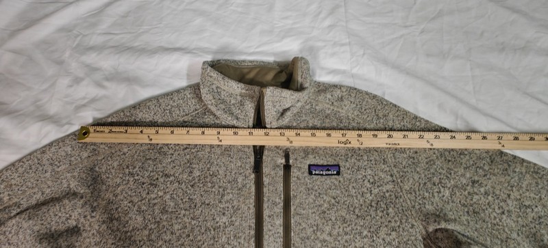 Patagonia Fleece Pullover gallery