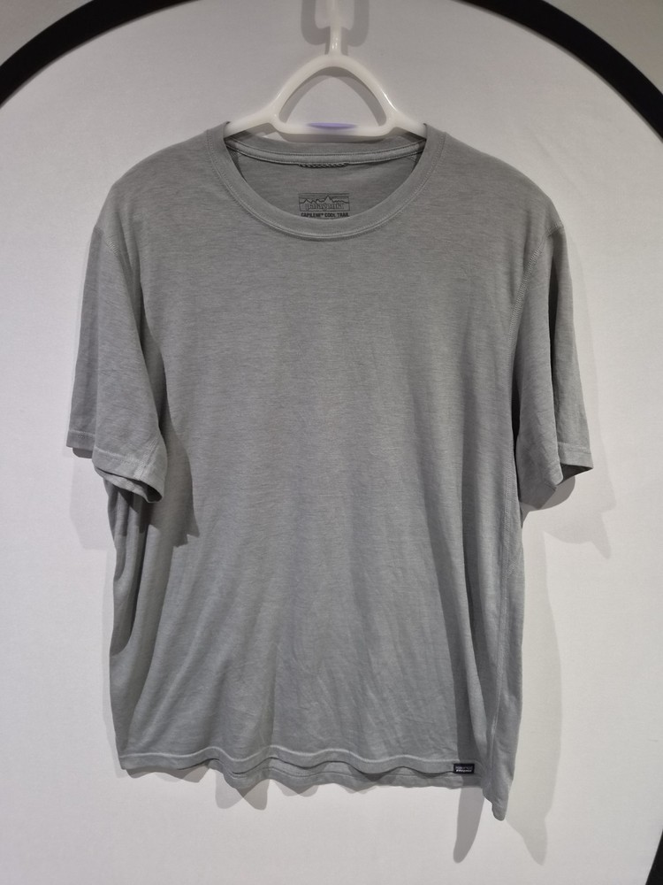 MENS PATAGONIA CAPILENE COOL TRAIL SHIRT SIZE LARGE
