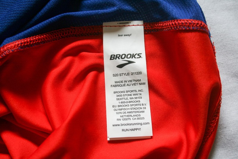 Brooks Men's Stealth Singlet, Lava/Cobalt, Small, NWOT, sleeveless, mesh inserts gallery