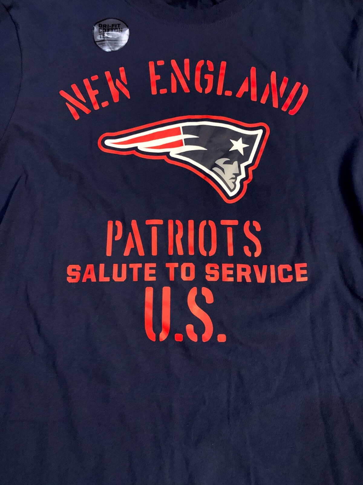 Nike NFL New England Patriots Long Sleeve T-Shirt Salute to Service Men's S gallery