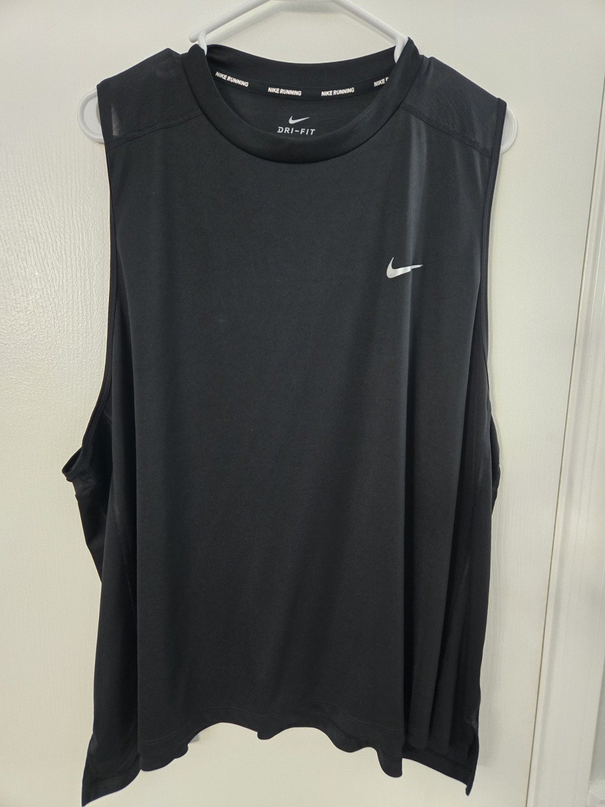 Nike Dri-FIT Men's Black Sleeveless Tank Moisture Wicking Running Big & Tall 3X gallery