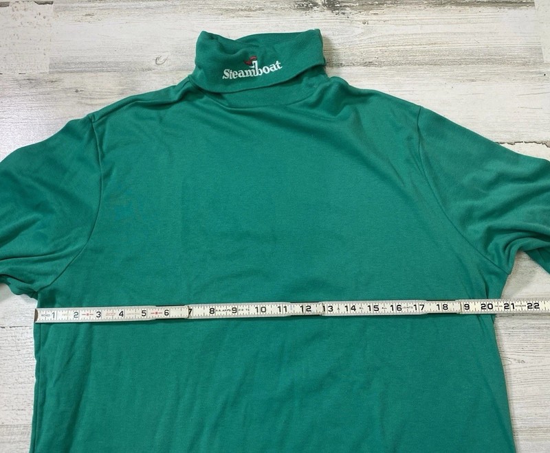 Vintage Ski Turtleneck Green Top Men’s 16 Steamboat Springs CO gallery