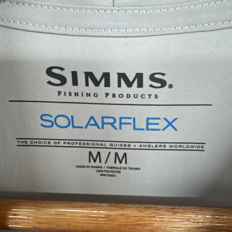 Simms Solarflex Shirt Medium Dragonfly Anglers Rash Guard Long Sleeve UPF50 gallery