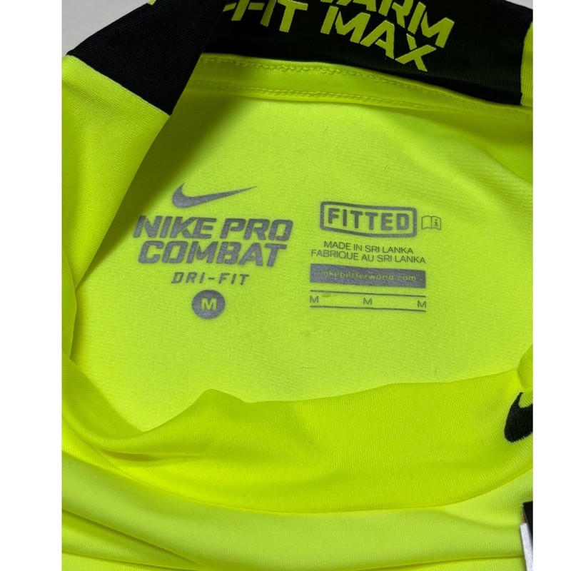 Nike Pro Combat Hyperwarm Max Fitted Mock Neck Mens Medium Volt 479925-702 NWT gallery