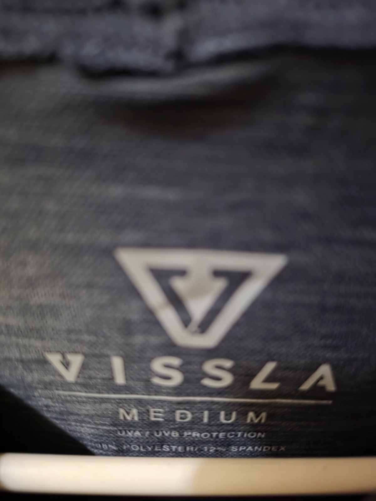 NWT Vissla Mens Medium UPF 50 Performance Shirt Gray Striped Surf Outdoor Tee gallery