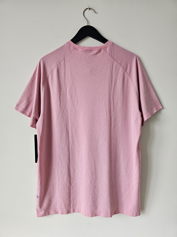 NWT LULULEMON CCLD/VPOR Pink Metal Vent Tech SS Top Shirt Men's XXL gallery