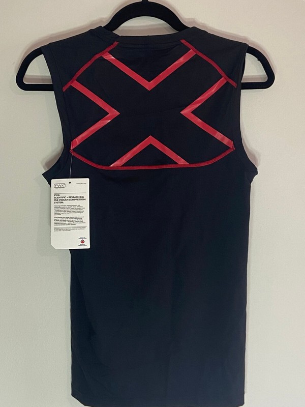 New 2XU Men’s Compression Sleeveless Top Medium Black/Red Custom Design gallery