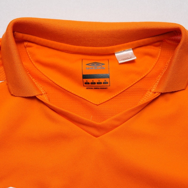 Umbro Soccer Jersey Mens Small Orange V-Neck Short Sleeve Athletic Shirt gallery
