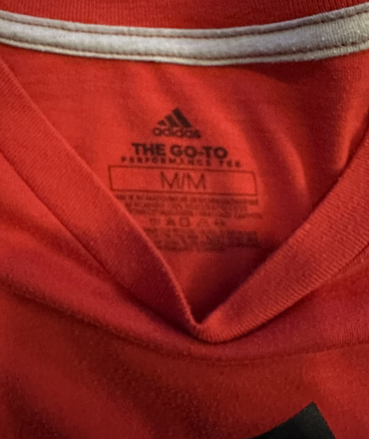 Adidas The Go-To Performance Tee Knit Shirt Men's Size M Red Excellent Condition gallery