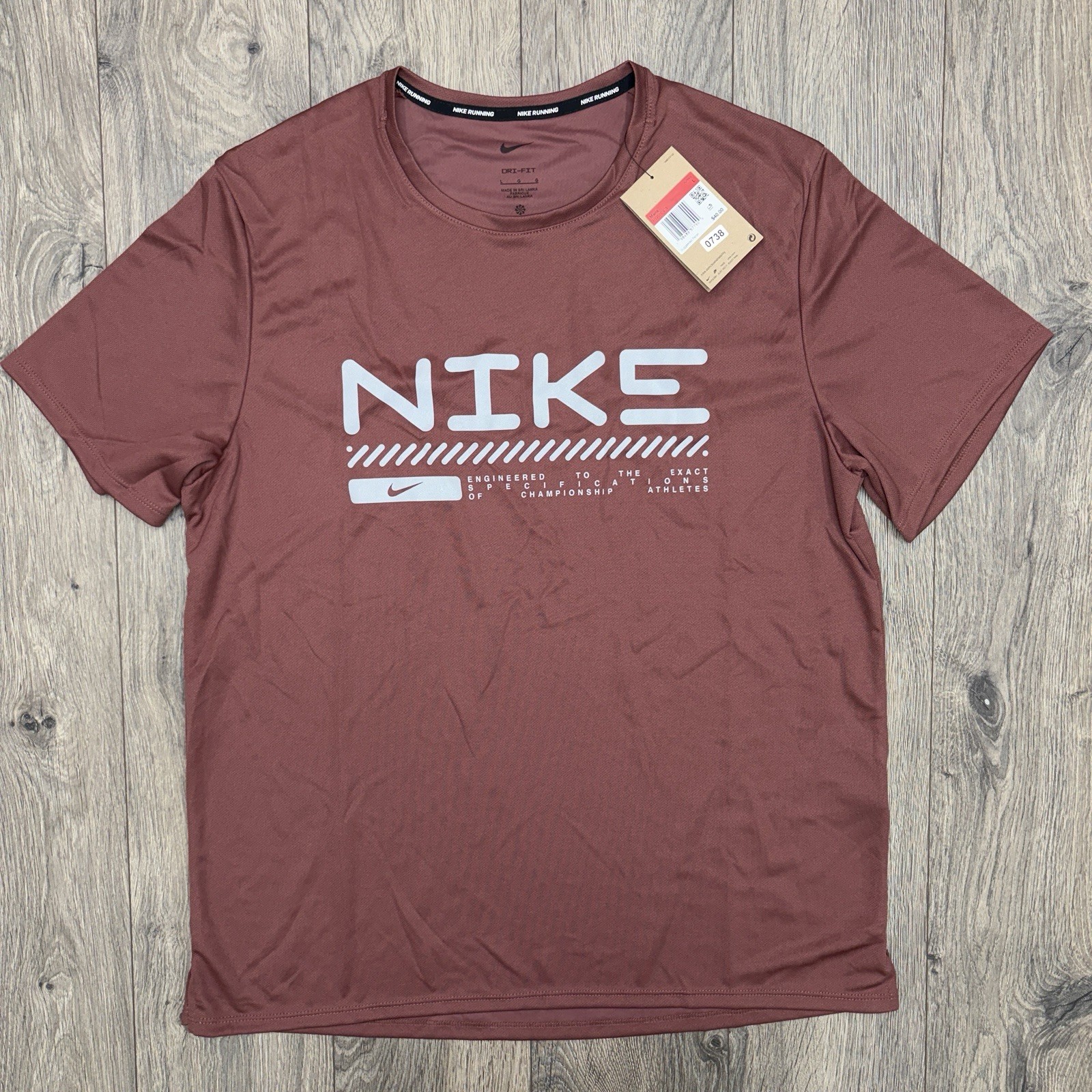 Nike Running T Shirt Size Large Mens Burgundy Crush Dri Fit UV Winter Miler gallery