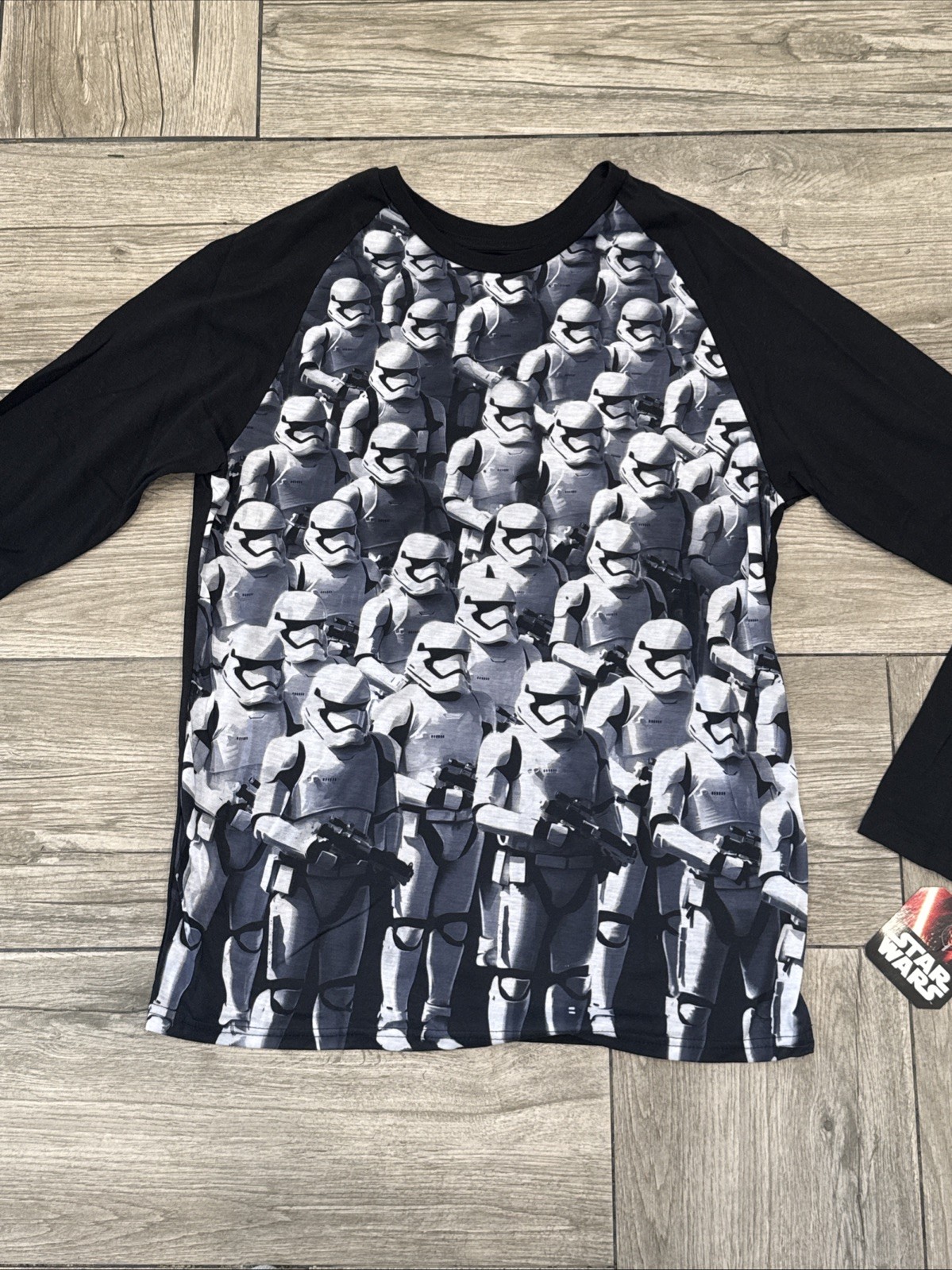 2015 Star Wars Performance Tee Stormtroopers Long Sleeve T-Shirt Size Large gallery
