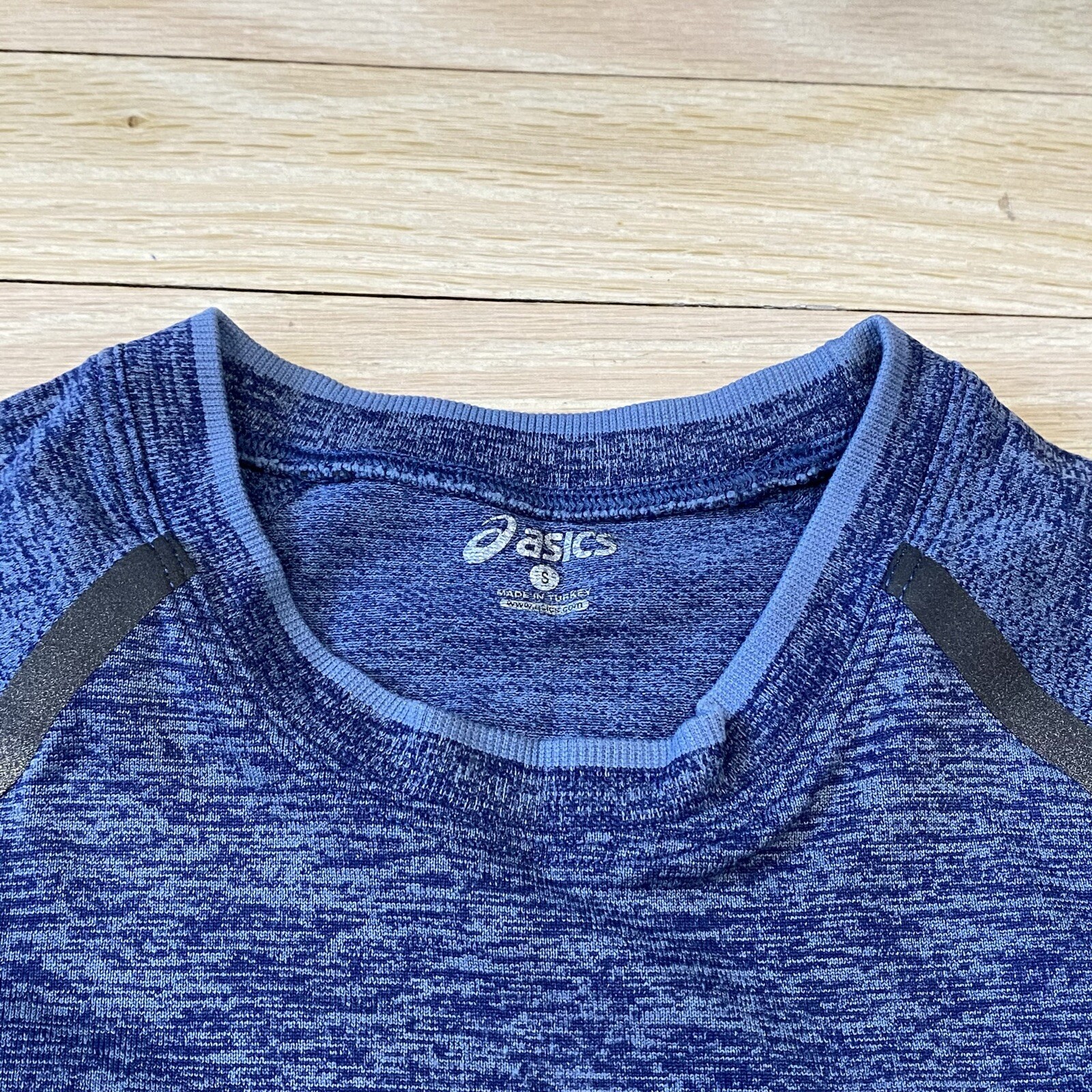ASICS performance running / exercise tee gallery