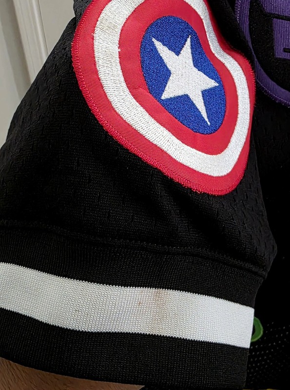 Marvel Avengers Jersey Adult XL Black Mesh V-Neck Lids Exclusive Superheros Rare gallery