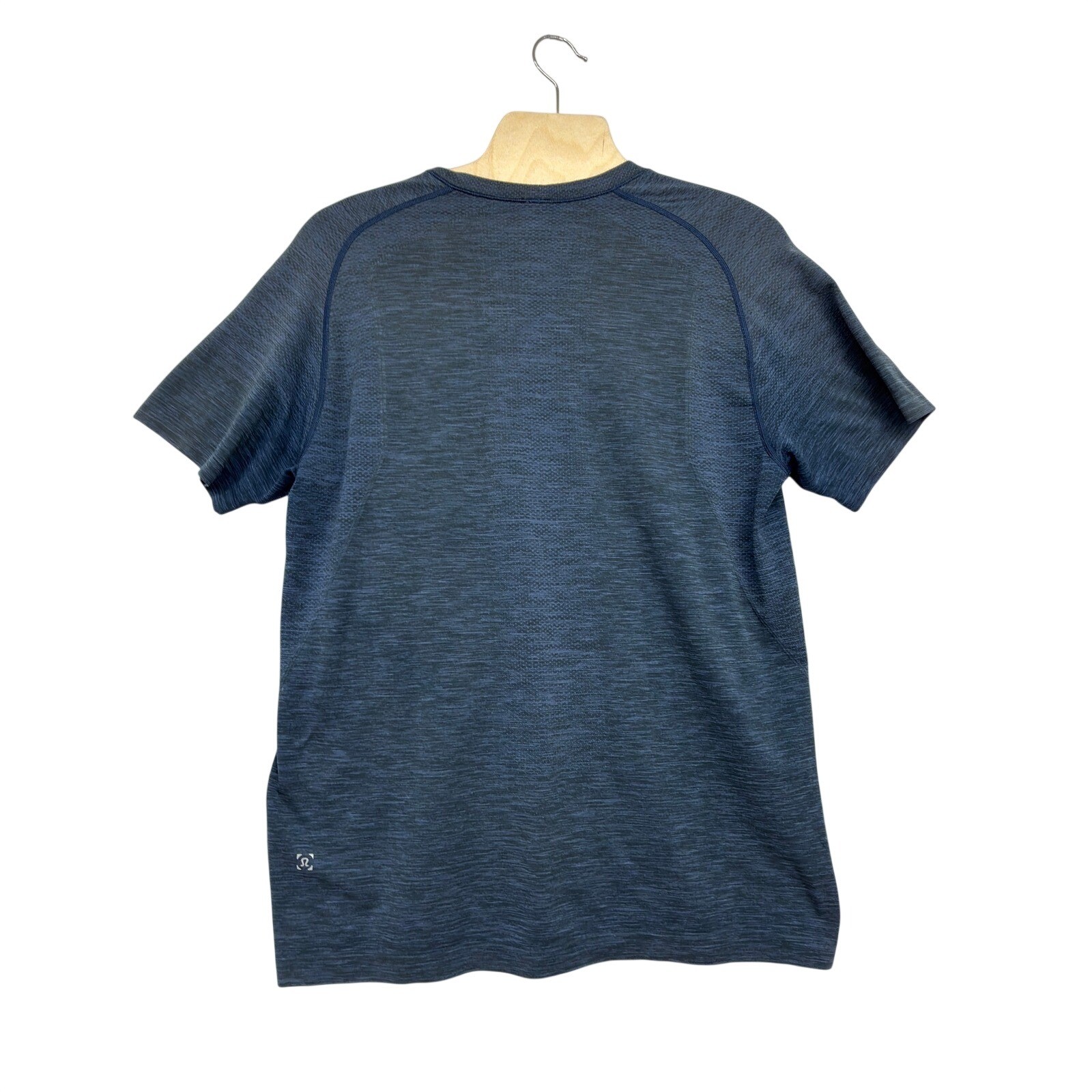 Lululemon Mens Short Sleeve Crew Neck T Shirt Athletic Performance Gray Blue L gallery