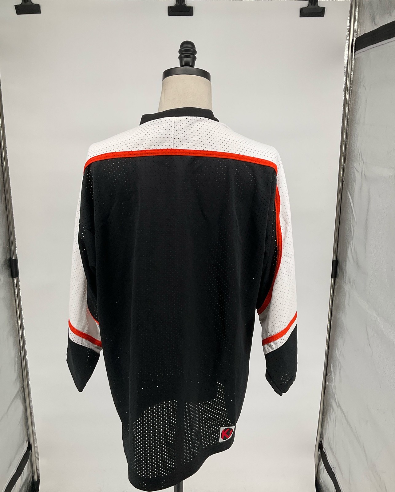 K1 Sportswear Black & Multicolor Hooters Hockey Jersey Size XL gallery