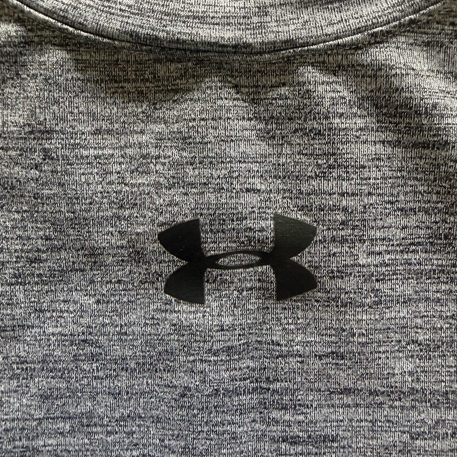 Under Armour Men's Cold Gear Size XL Weathered Grey With Black Logo gallery