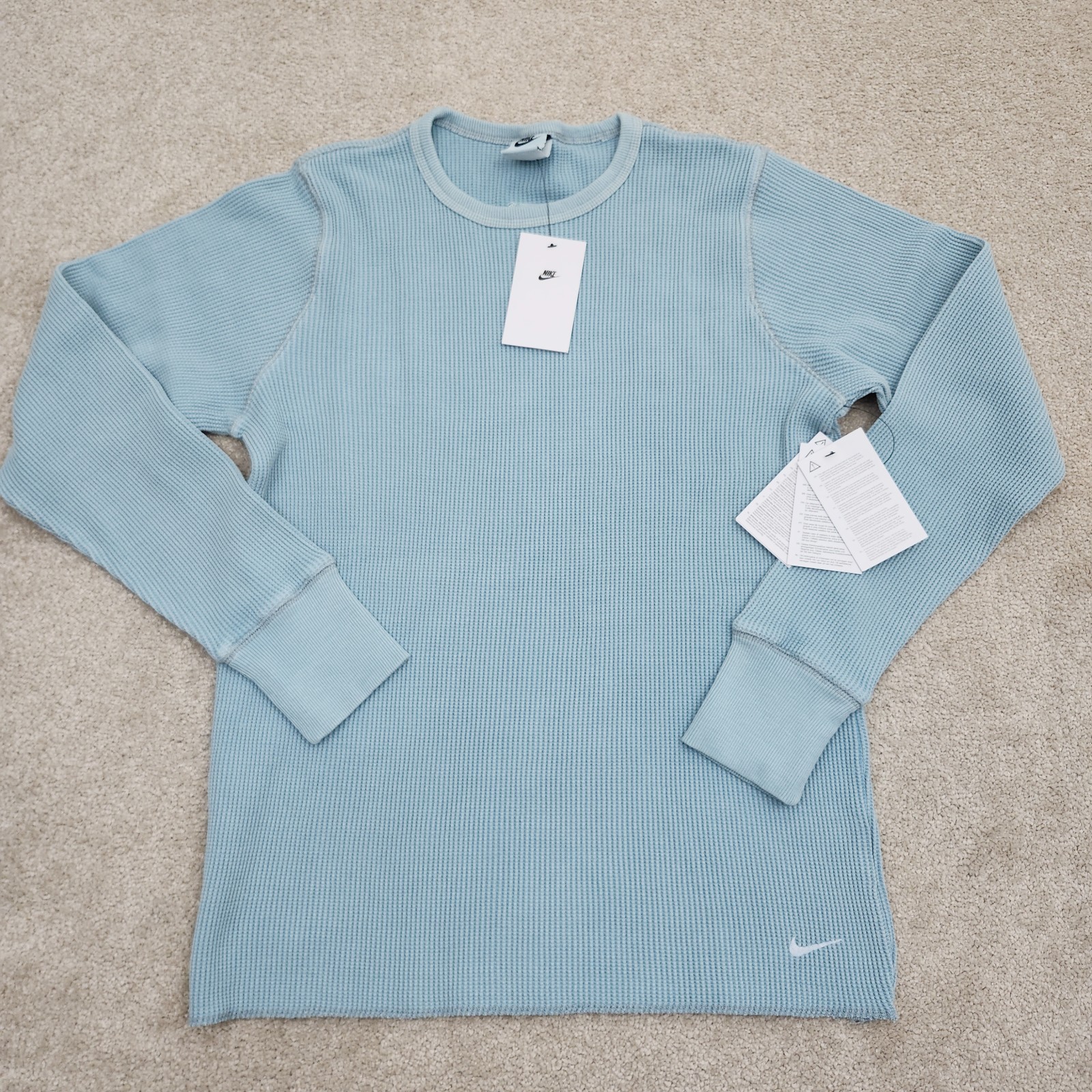 Nike Men Medium Nike Life Heavyweight Waffle Longsleeve Top Blue FZ6579-422 gallery