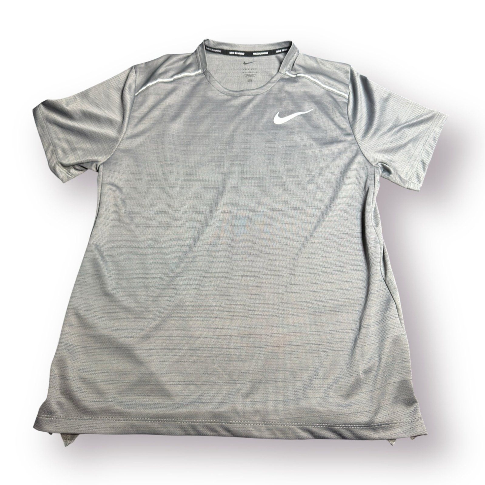 Nike Dri-Fit Running T-Shirt Size Medium Smoke Grey Miler Shirt Top Athletic gallery