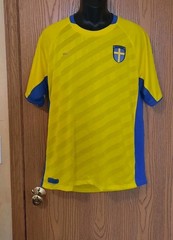 Sweden FIFA SOC Mens Yellow Blue Soccer Jersey Size XL