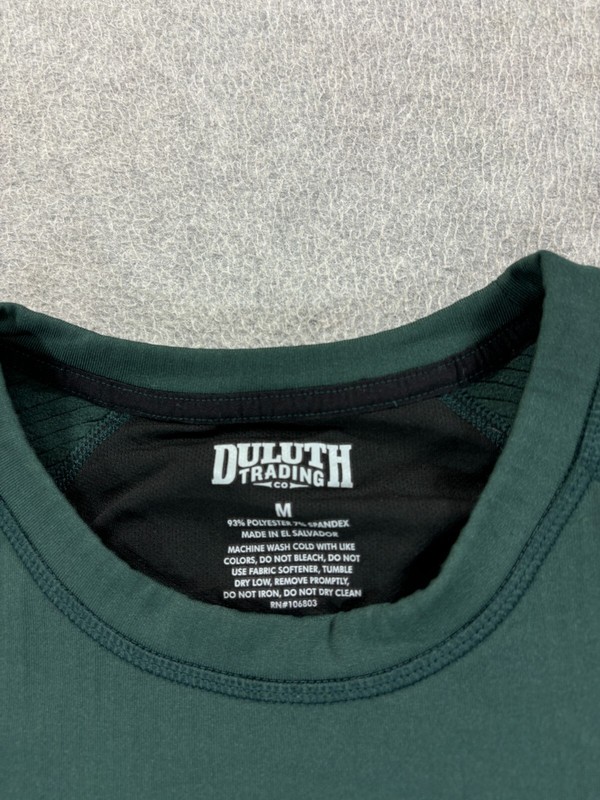 Duluth Trading Co Midweight Long Sleeve Crew Base Shirt (Men's Medium) Green gallery