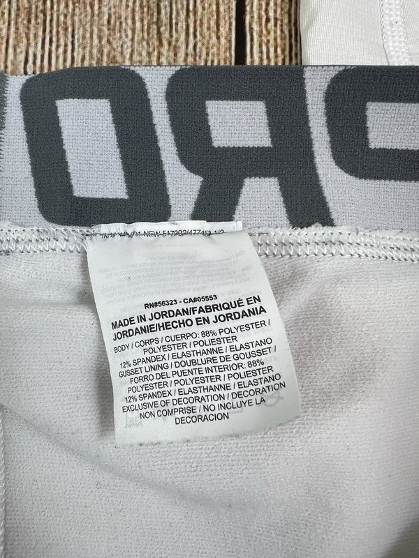 Mens Nike Pro Warm Compression Training Tights 838038-100 White Grey Size XL gallery