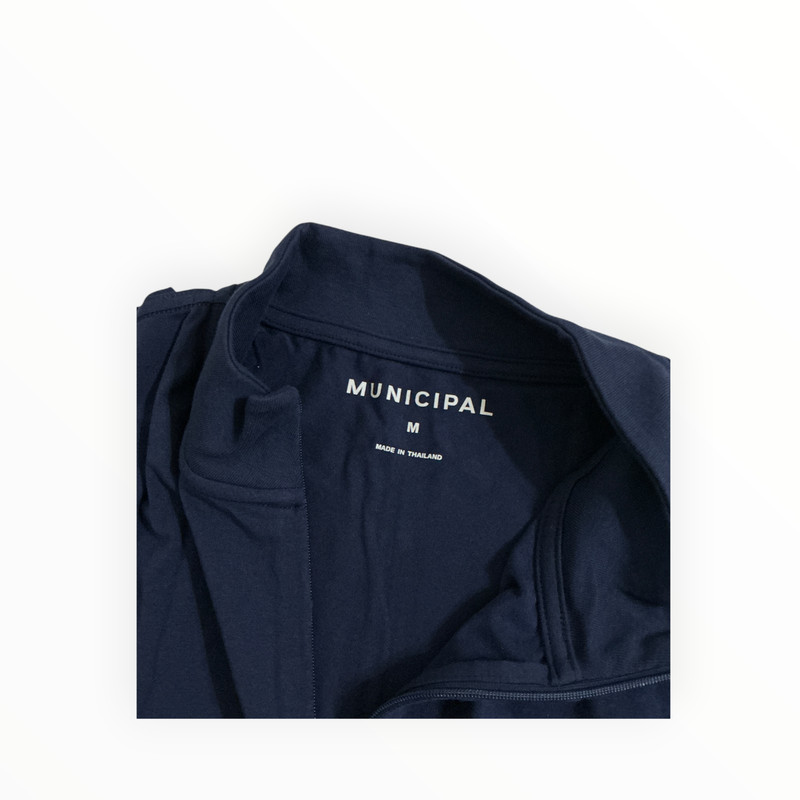 Municipal Enduro Stretch Half Zip Pullover Navy Men's Medium NWT Activewear gallery